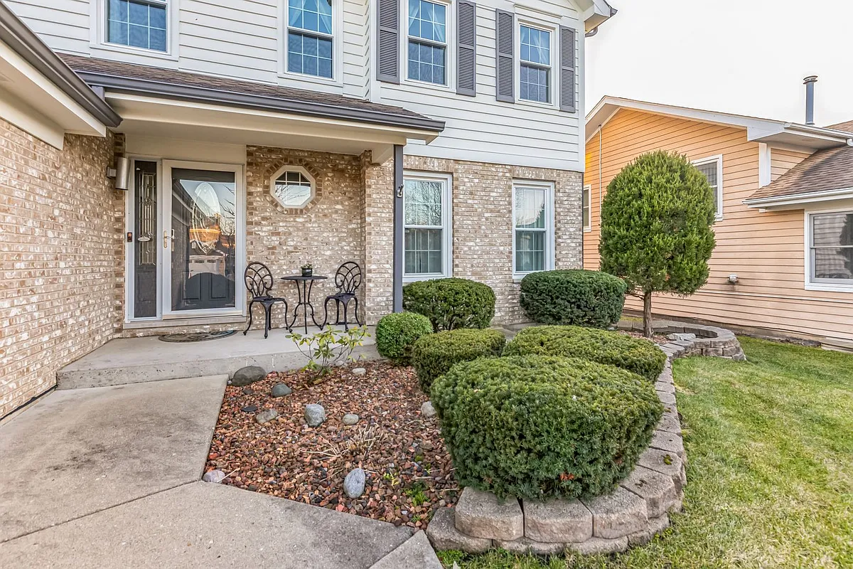 Building Photo - 324 Chesapeake Ln