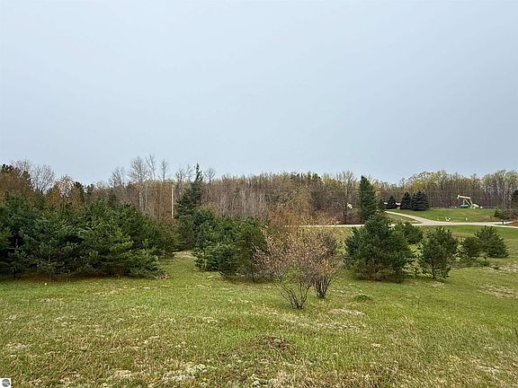5th image of 0 W County Line Rd #C