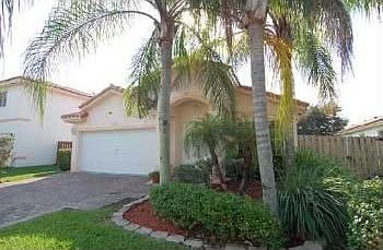 1st image of 14712 Vista Luna Dr