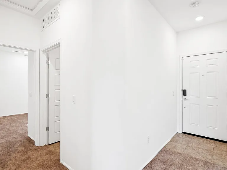 6330 S Crescent Peak Dr — Photo 18