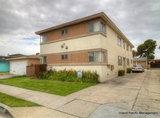 11863 Eucalyptus Ave APT B, Hawthorne, CA 90250