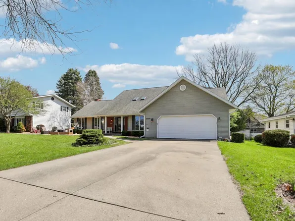 5604 Maldwyn Ln, Madison, WI 53716