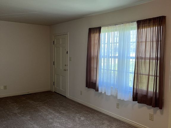 2nd image of 246 McGavock Pike
