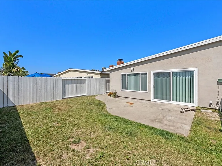 33431 Nottingham Way #A — Photo 11