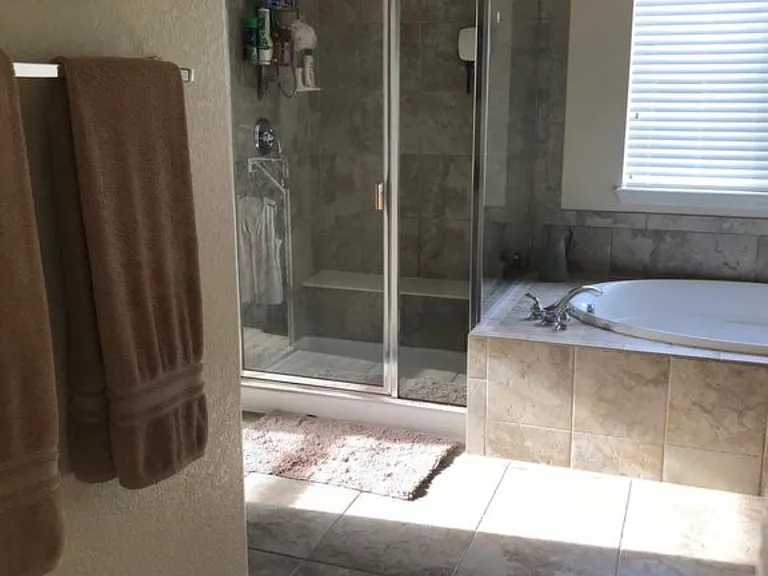 5468 Longwood Cir — Photo 12