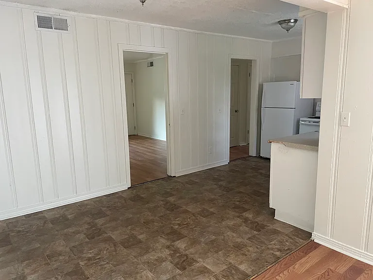 207 McHall Dr — Photo 10