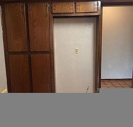 5th image of 372 Chickasaw Ln