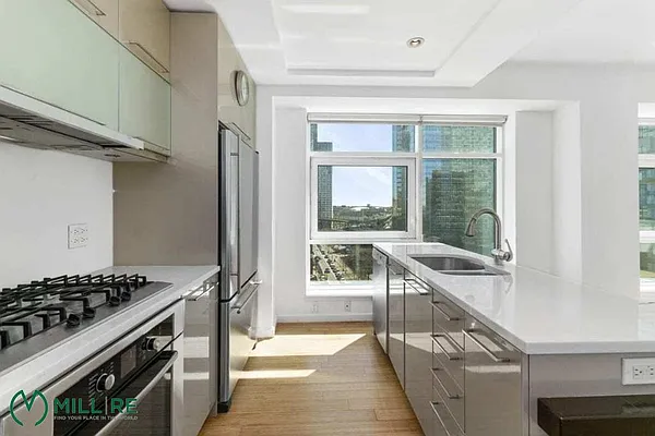 Rented by MiLL RE | media 2