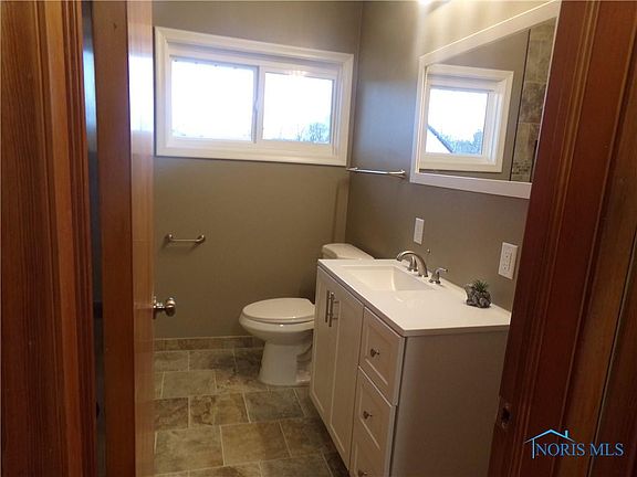 4th image of 2639 Luverne Ave