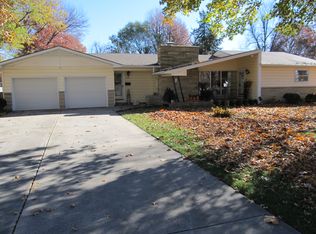 1920 S Arcadia Ave, Springfield, MO 65804