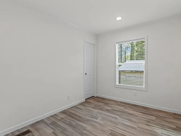 425 Beckys Creek Rd — Photo 15