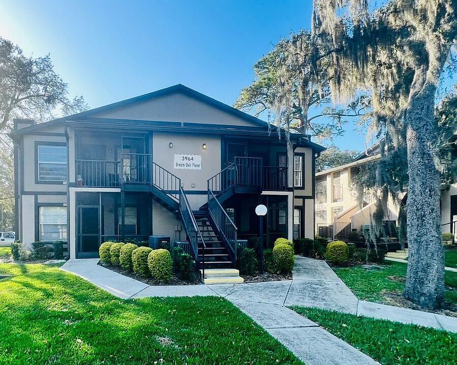 1st image of 3964-104 Dream Oak Pl