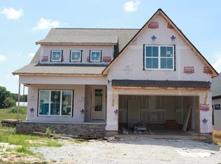 27 Latitude Dr, Winchester, TN 37398