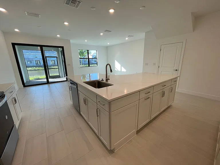 4101 Sonoma Oaks Cir — Photo 5