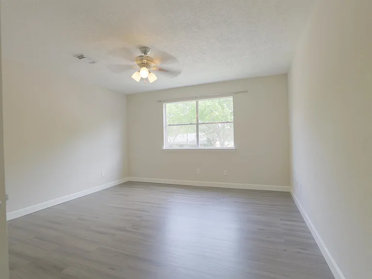 2825 Hickory Limb Ct — Photo 13