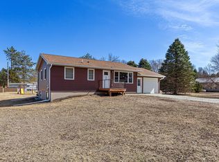 203 2nd Ave SW, Geneva, MN 56035