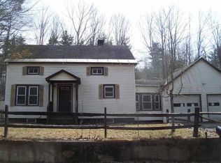 838 Jackson Cross Rd, Pownal, VT 05261