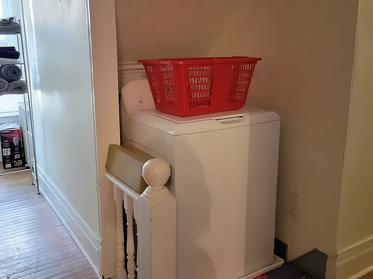 288 E 1st St #TOP FURNISHED — Photo 27