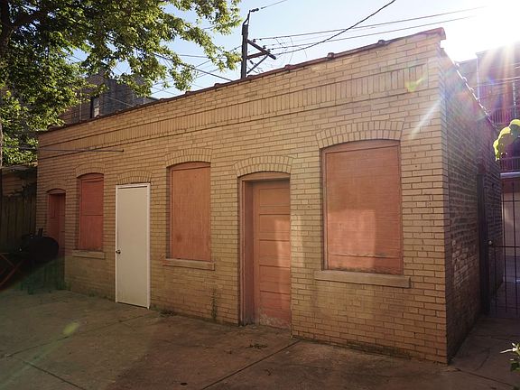 4th image of 6112 N Talman Ave