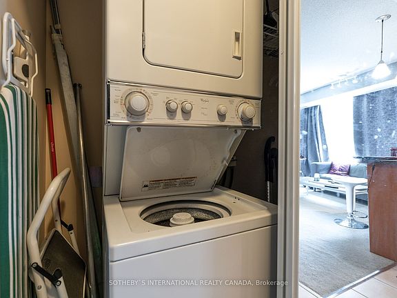 5th image of 18 Yonge St #1512