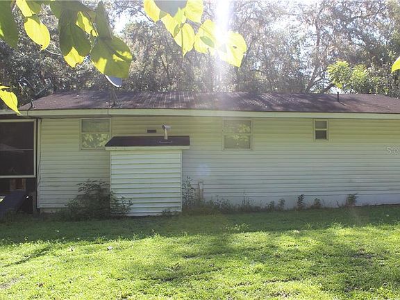 5th image of 7071 Lang St