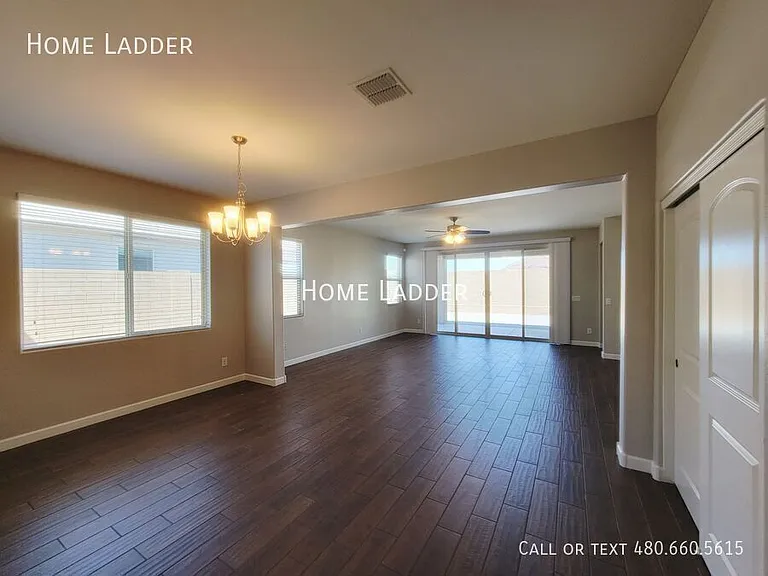13610 W Briles Rd — Photo 4