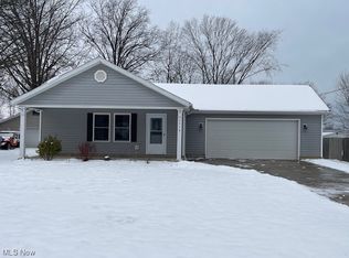 5514 Linn Dr, Amherst, OH 44001