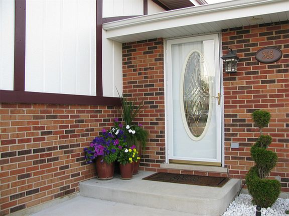 2nd image of 365 Manning Dr