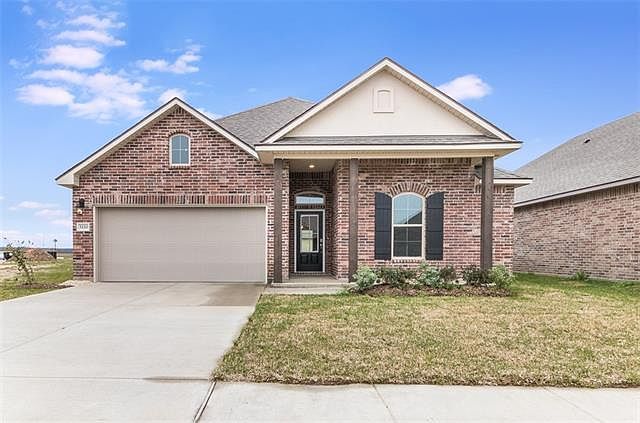 1st image of 2412 Reserve Dr