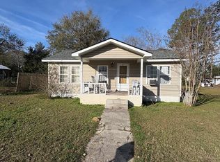 612 N Mathis St, Nashville, GA 31639