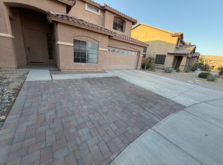 6818 S 30th Ln, Phoenix, AZ 85041