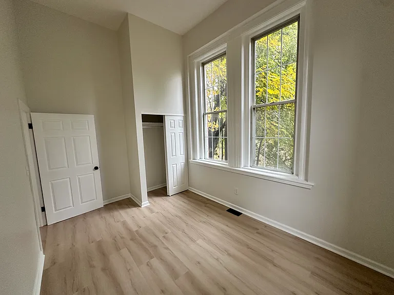 97 South Ave #8 — Photo 13