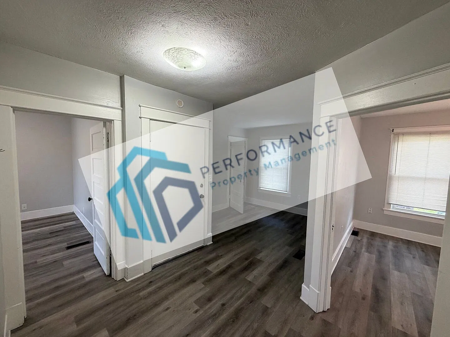2841 N 45th #2-3 bed/1 bath with washer/dryer IN unit. — Photo 4