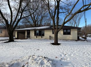 1006 Rosehill Dr, Albert Lea, MN 56007