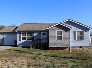 1424 Branner St, White Pine, TN 37890