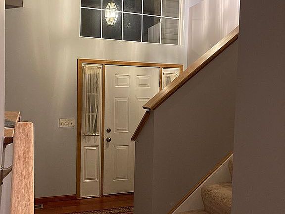 Stairwell/Foyer