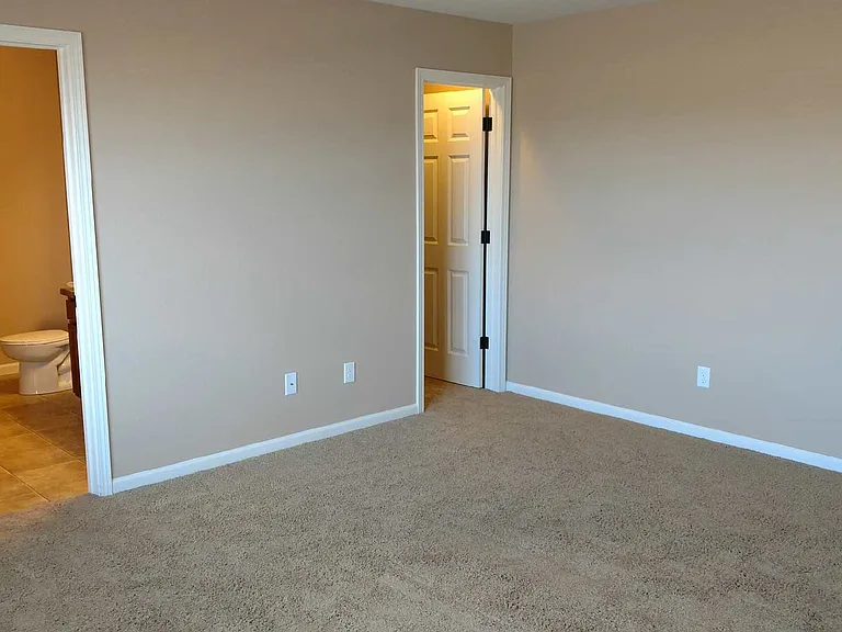 2609 Verity Ln SE — Photo 9