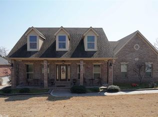 307 Greystone Blvd, Cabot, AR 72023