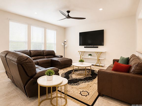 5th image of 25015 Cooper Cir