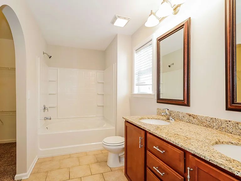 1519 Kellys Landing Dr — Photo 13