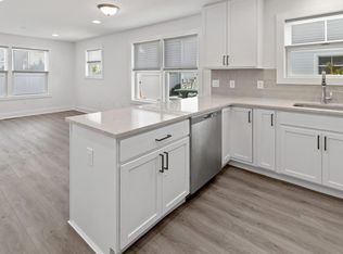 4 Orchard St UNIT A, Cos Cob, CT 06807