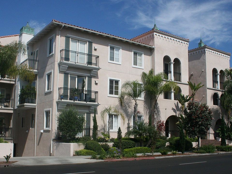 4080 Front Street, San Diego, 92103. Villa Portofino