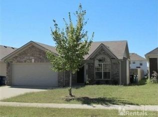 1889 Millbank Rd, Lexington, KY 40511