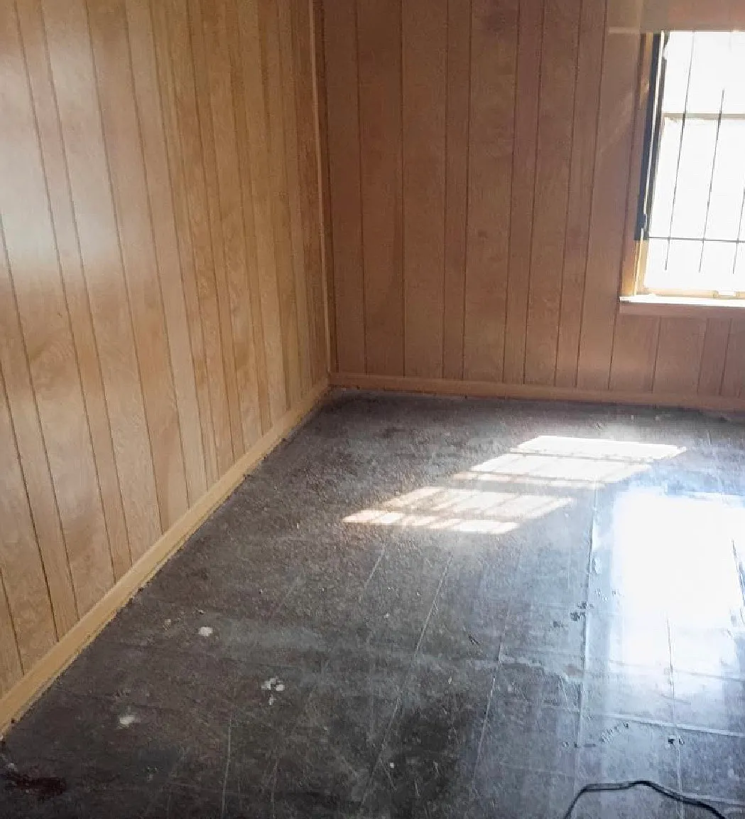 3 bed, 758 sqft, $990 — Photo 3