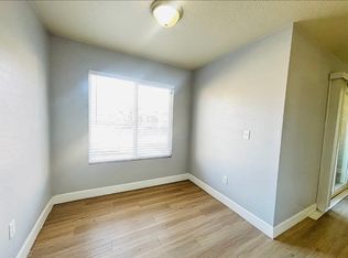 2829 Wheelwright Dr #A, Las Vegas, NV 89121