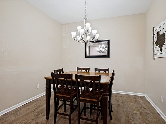 5th image of 2821 Watercress Dr