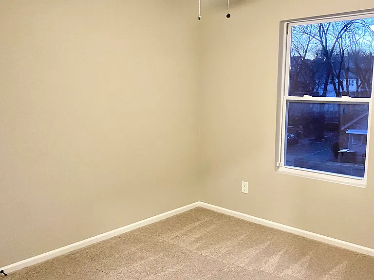 4031 Flora Ave — Photo 26