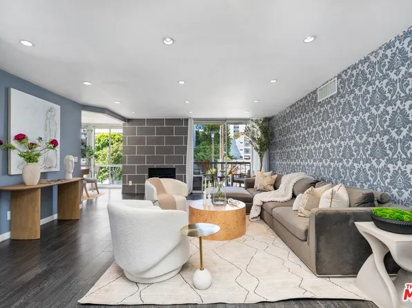 8530 Holloway Dr APT 311, West Hollywood, CA 90069