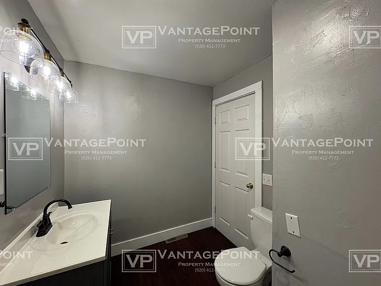 1219 Marshall Ave — Photo 13