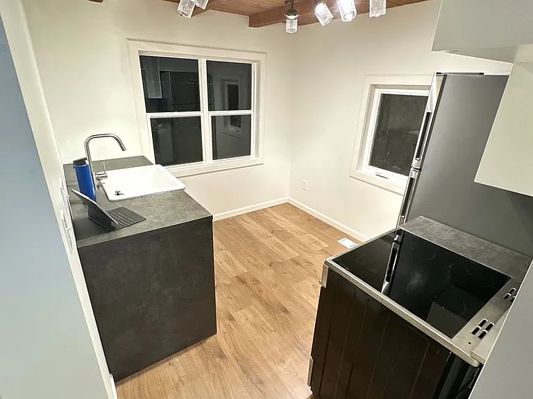 97 Hillside Rd — Photo 8